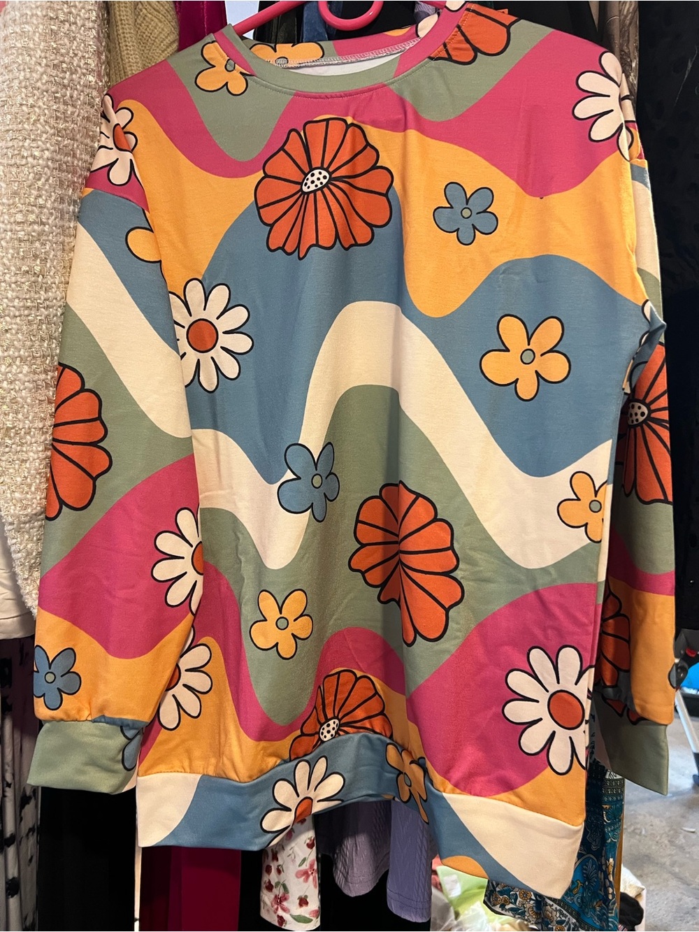 Retro Floral Wave Sweatshirt - Multicolor